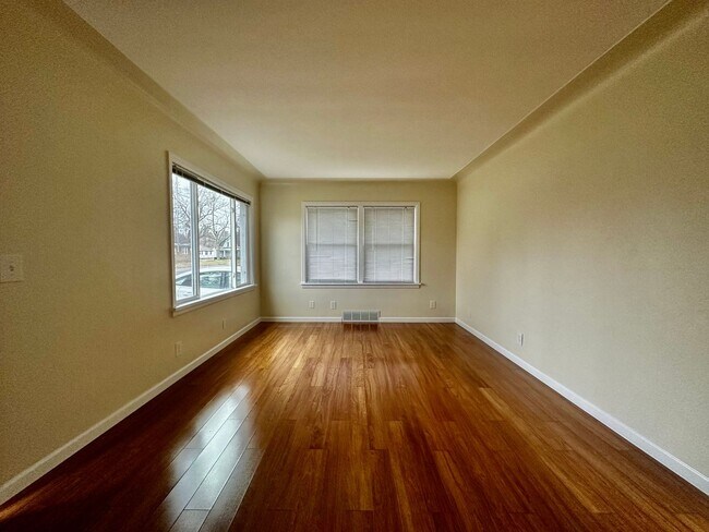 Foto del edificio - Three Bedroom Home in Battle Creek!