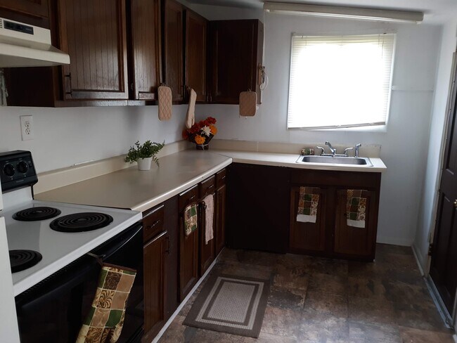 Foto del edificio - 8034 Fort Smallwood Rd