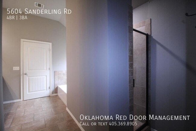 Building Photo - 5604 Sanderling Rd