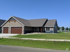 Building Photo - 661 W Jenicek Loop