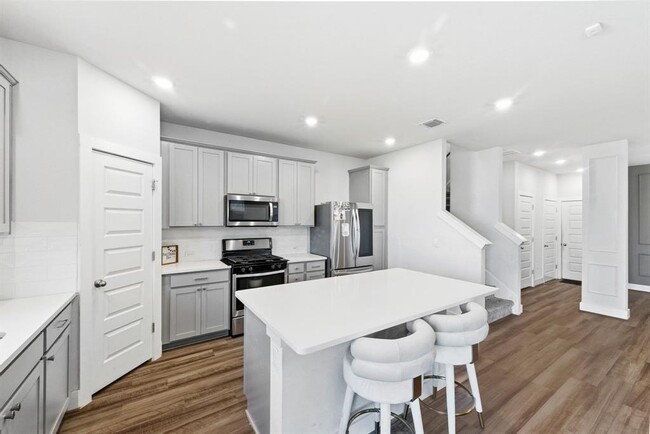 Foto del edificio - 7416 Travertine Spring Dr