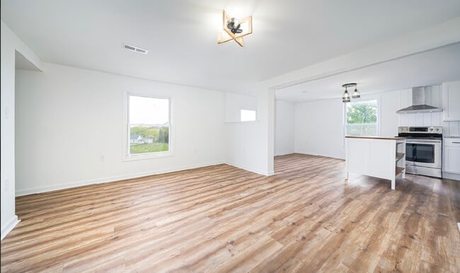 Living room, dining area off kitchen - 2922 Marston Rd