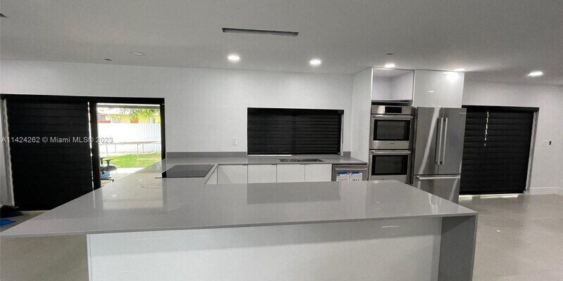 Foto principal - $4,500 15843 Fairway Heights Blvd # 0
