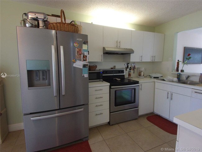 Building Photo - 3489 Torremolinos Ave