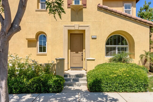 Foto del edificio - 3558 Summit Trail Ct