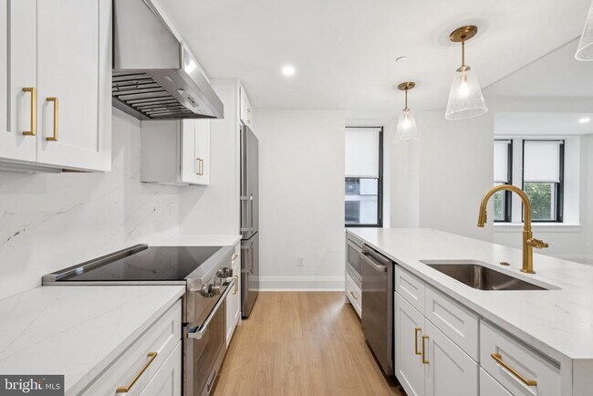 Foto del edificio - 135 S 19th St