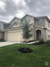 Building Photo - 2013 Langdale Ln
