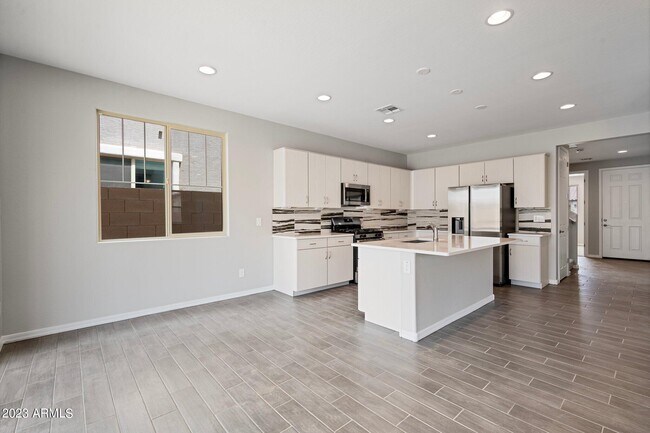 Building Photo - 22508 E Twilight Dr