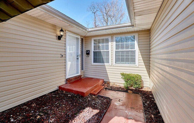 Building Photo - 11359 Prentice Dr