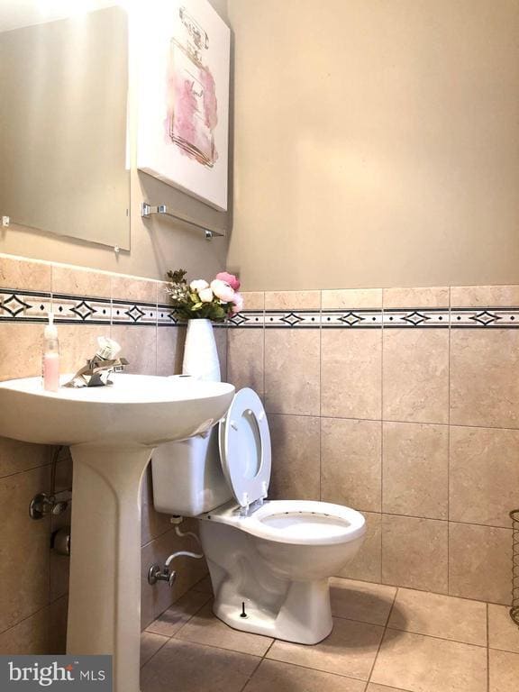 Building Photo - 614 Eisenhower Dr