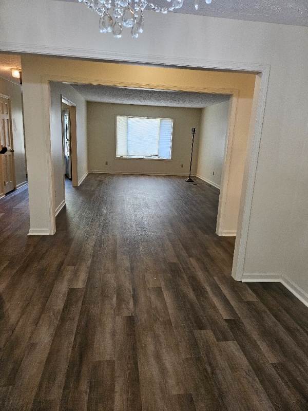 Building Photo - 714 College Dr