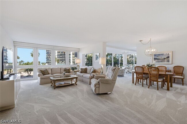 Foto del edificio - 4031 Gulf Shore Blvd N