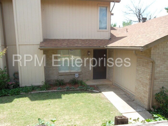 9643 Hefner Village Blvd, Oklahoma City, OK 73162 Condo for Rent in