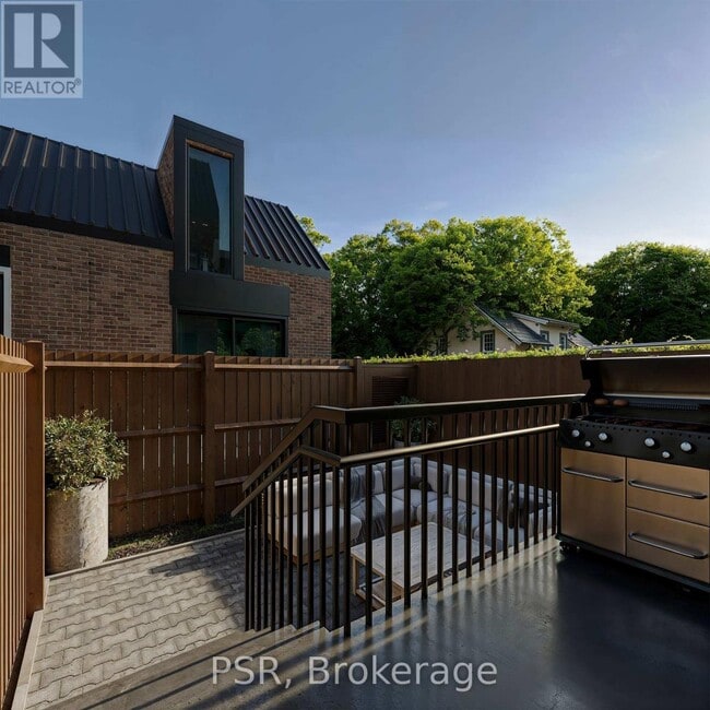 Building Photo - 55 Harriet St