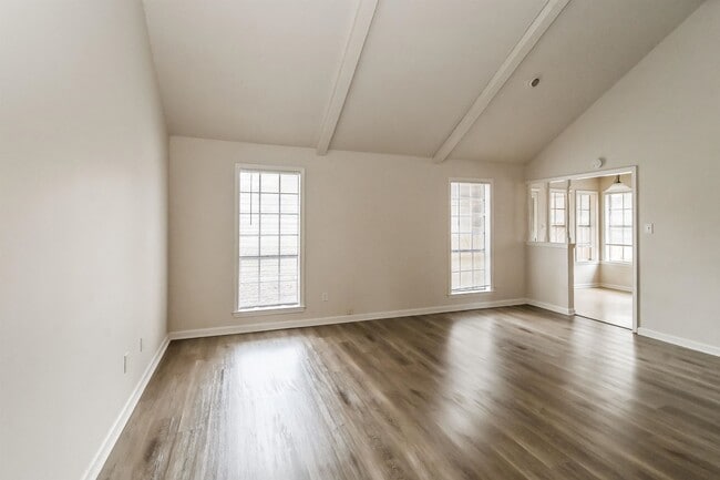 Building Photo - 4491 Grinstead Cove
