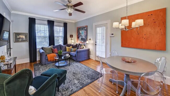 Foto del edificio - 800 Magnolia Ave