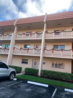 Foto del edificio - 6850 Royal Palm Blvd