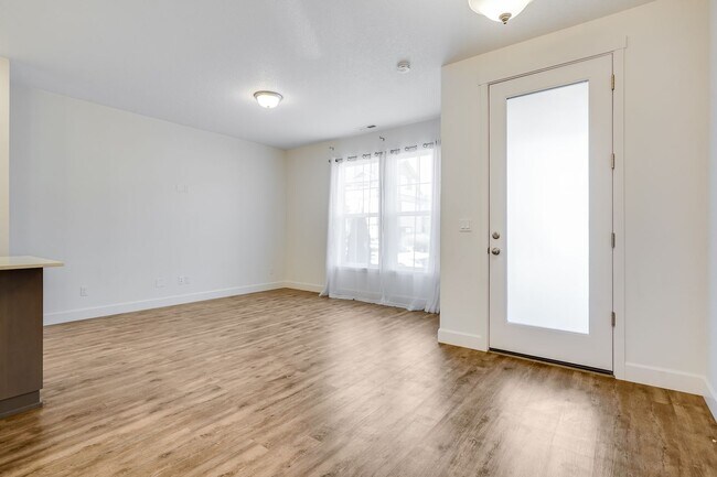 Foto del edificio - Beautiful 3 bed, 3 bath rental home in Reed's Crossing Neighborhood!