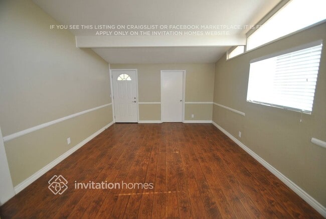 Foto del edificio - 1423 N Allyn Ave