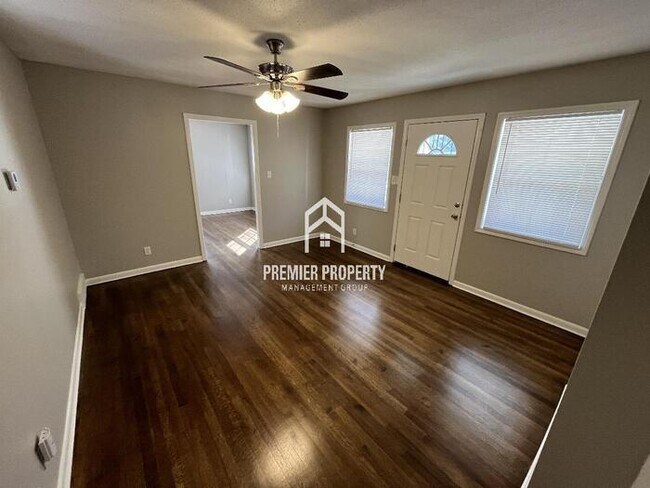 Building Photo - 4174 Cottonwood Rd