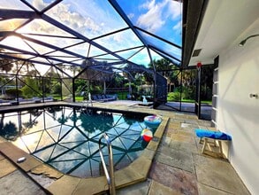 Building Photo - 12231 Areaca Dr