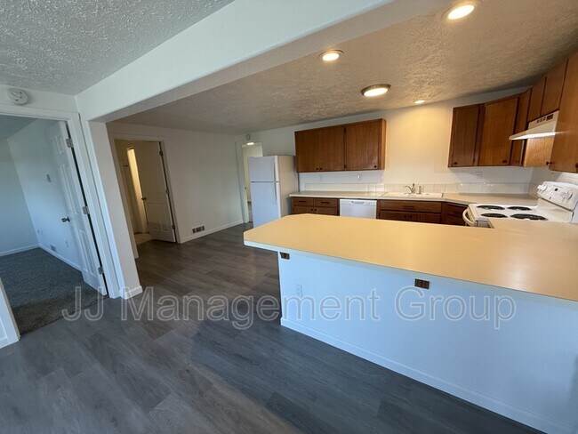 Foto del edificio - 1235 2nd St