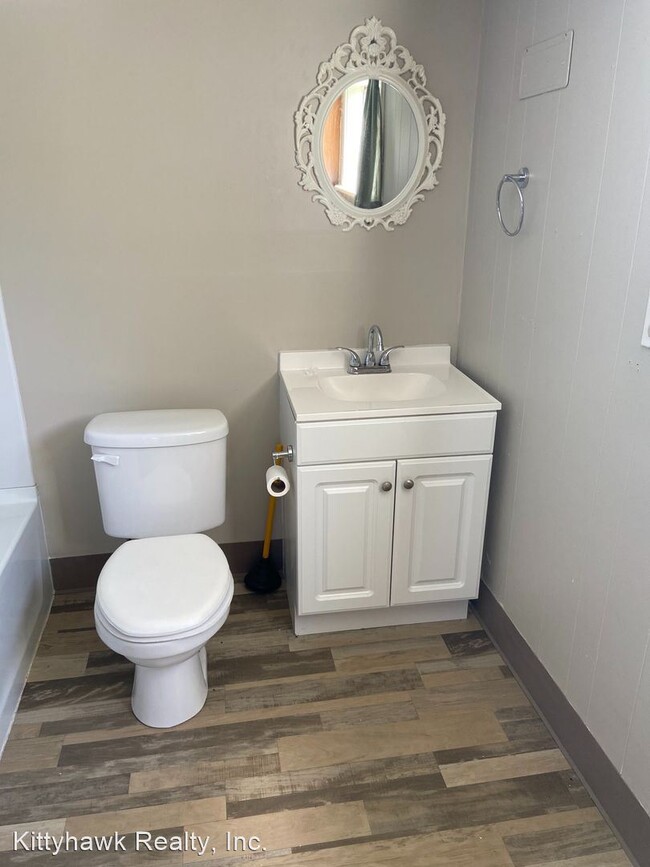 Foto del edificio - 4 br, 1 bath House - 9030 Adams Road