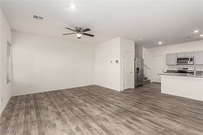 Foto del edificio - 4114 Lunar Cyn Ave