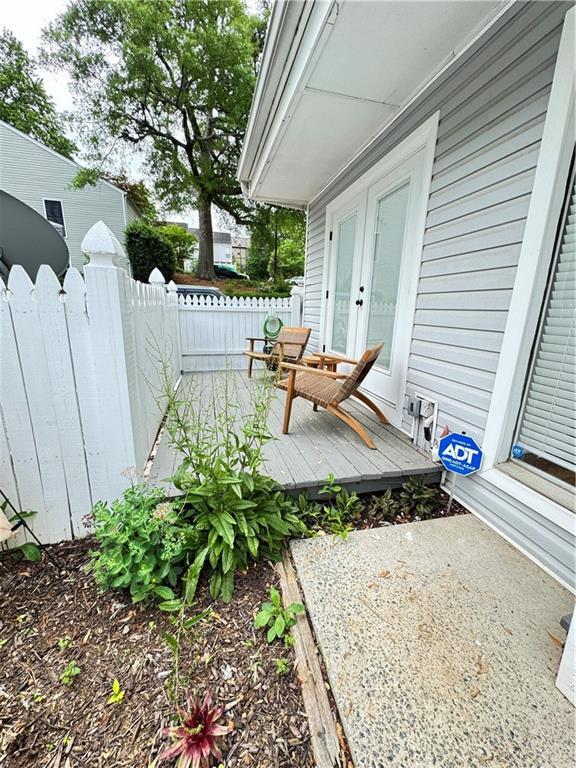 Building Photo - 2680 Greentree Dr SE