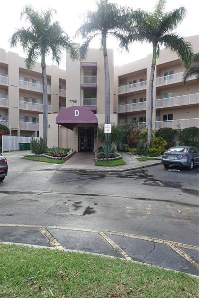 Foto del edificio - 7755 Yardley Dr