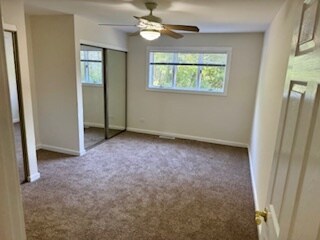 Foto del edificio - 38603 N Pine Grove Ave