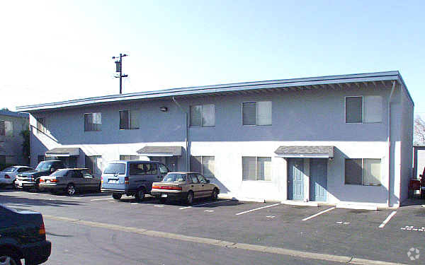 Primary Photo - Westwood Apartments