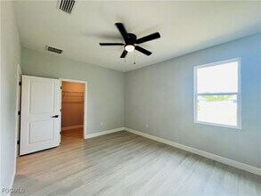 Building Photo - 2718 Helen Pl