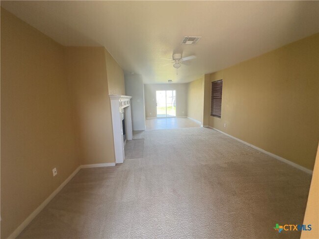 Foto del edificio - 5614 Orts Dr