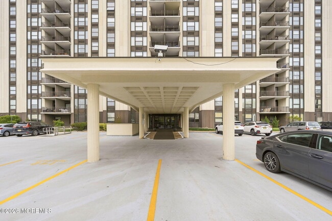 Building Photo - 1 Scenic Dr