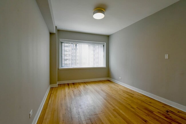 Building Photo - 3435 Rue Drummond