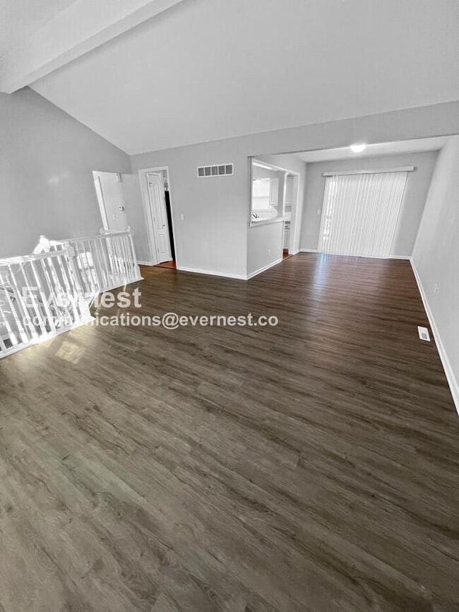 Building Photo - 13033 S Cardiff St