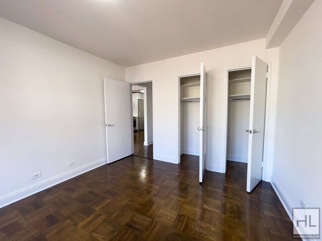 Building Photo - EAST 35 STREET