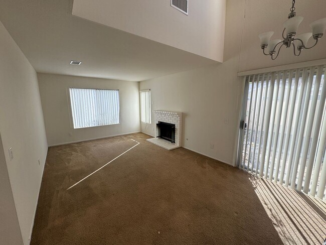 Foto del edificio - 3 Bed 2.5 Bath house