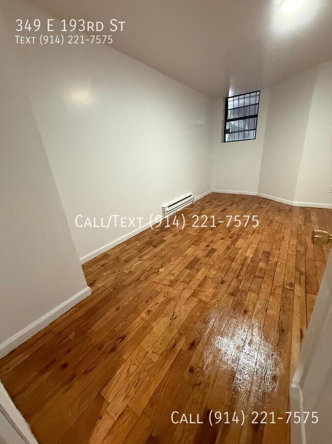 Building Photo - 349 E 193rd St
