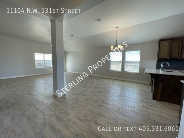 Building Photo - 11104 NW 131st St