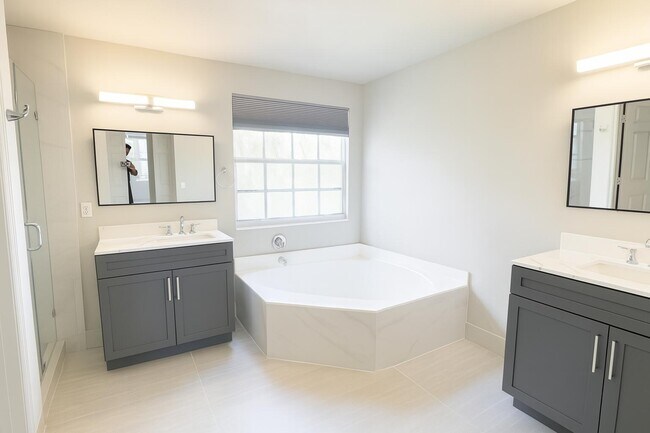 Foto del edificio - 3565 Danbury Ct