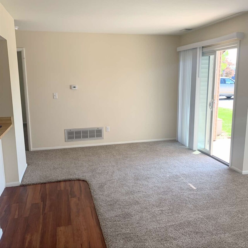 Foto principal - 2200 N Vermilion St