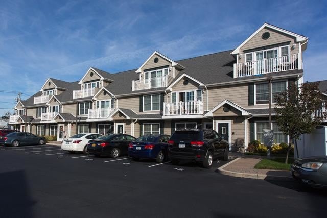 Building Photo - Fairfield Waterside At Village Of East Roc...