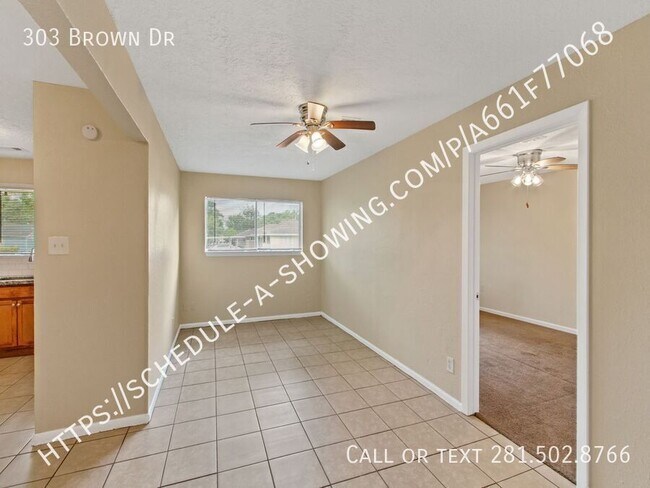 Foto del edificio - 303 Brown Dr