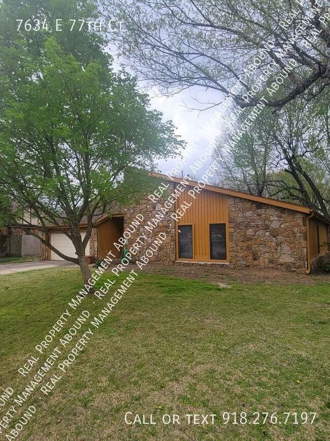 Building Photo - UNION SCHOOLS CHARMING 4 BDRM.