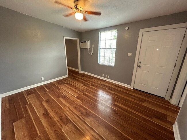 Foto del edificio - 2319 Observation Dr