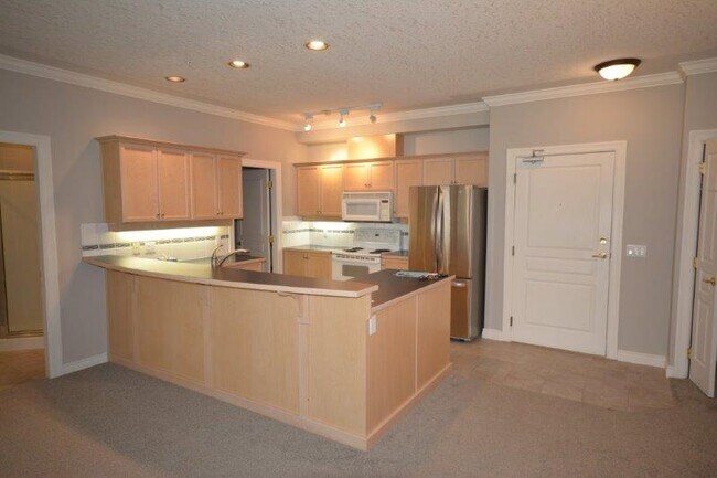 Photo du bâtiment - 2 Bed 2 Bath Unit in Calgary, AB