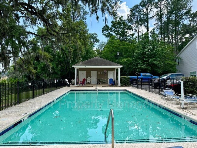 Building Photo - 11330 White Bluff Rd