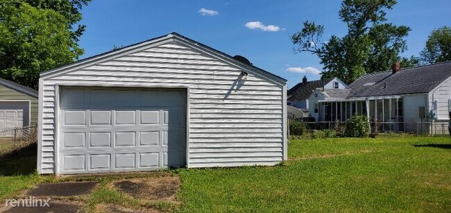 Building Photo - 2 br, 1 bath House - 3538 Humboldt Street